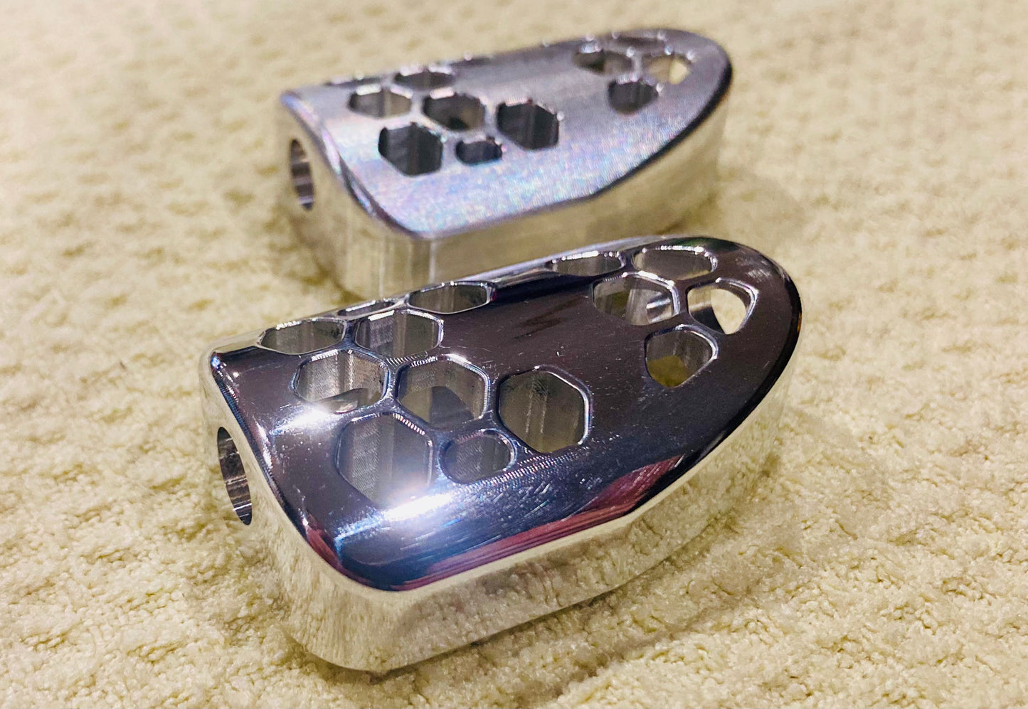 Shifter cross